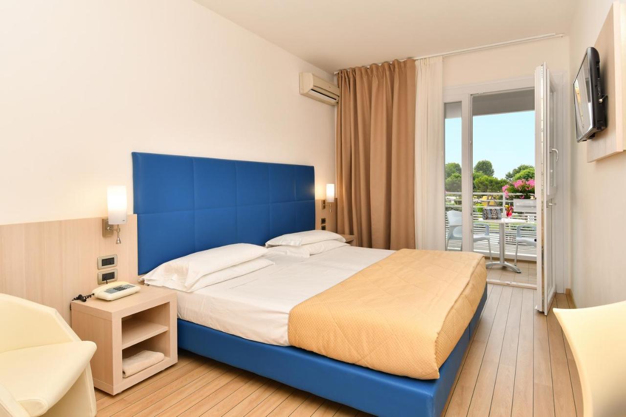 Centro Vacanze Pra' Delle Torri Caorle Exterior foto