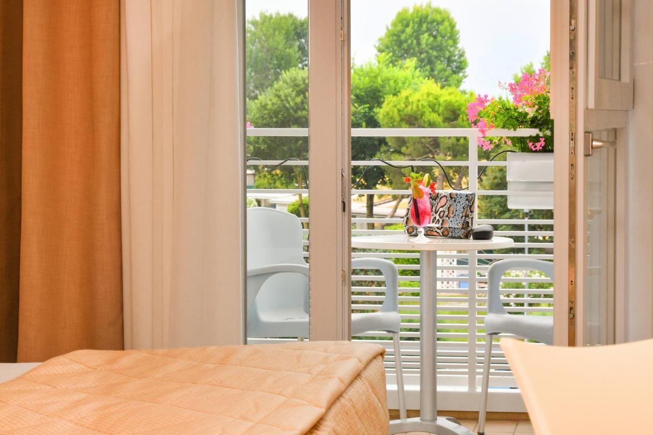 Centro Vacanze Pra' Delle Torri Caorle Exterior foto