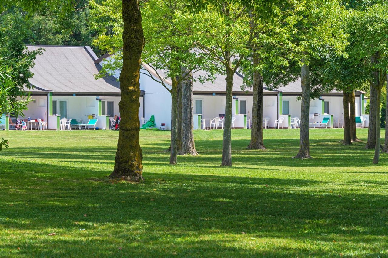 Centro Vacanze Pra' Delle Torri Caorle Exterior foto