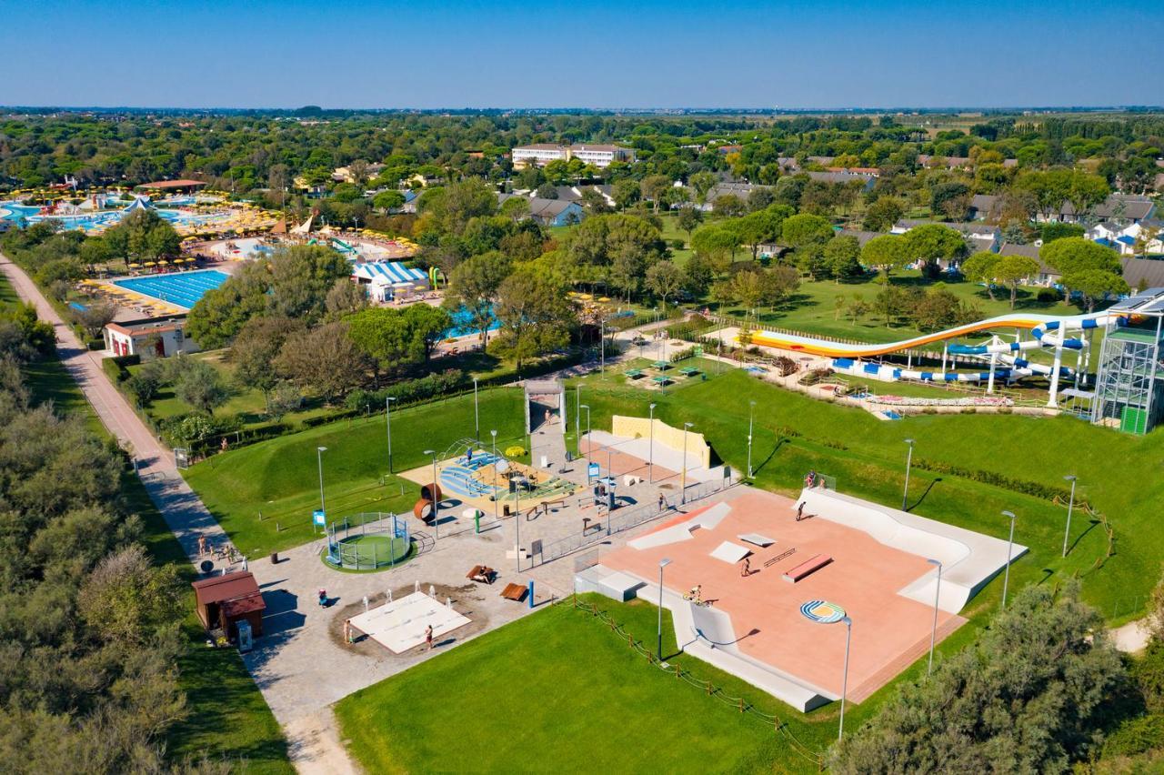 Centro Vacanze Pra' Delle Torri Caorle Exterior foto